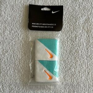 Nike Dri Fit Wristbands 2.0